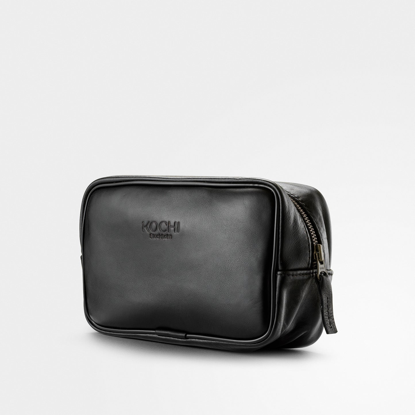 LEATHER WASHBAG